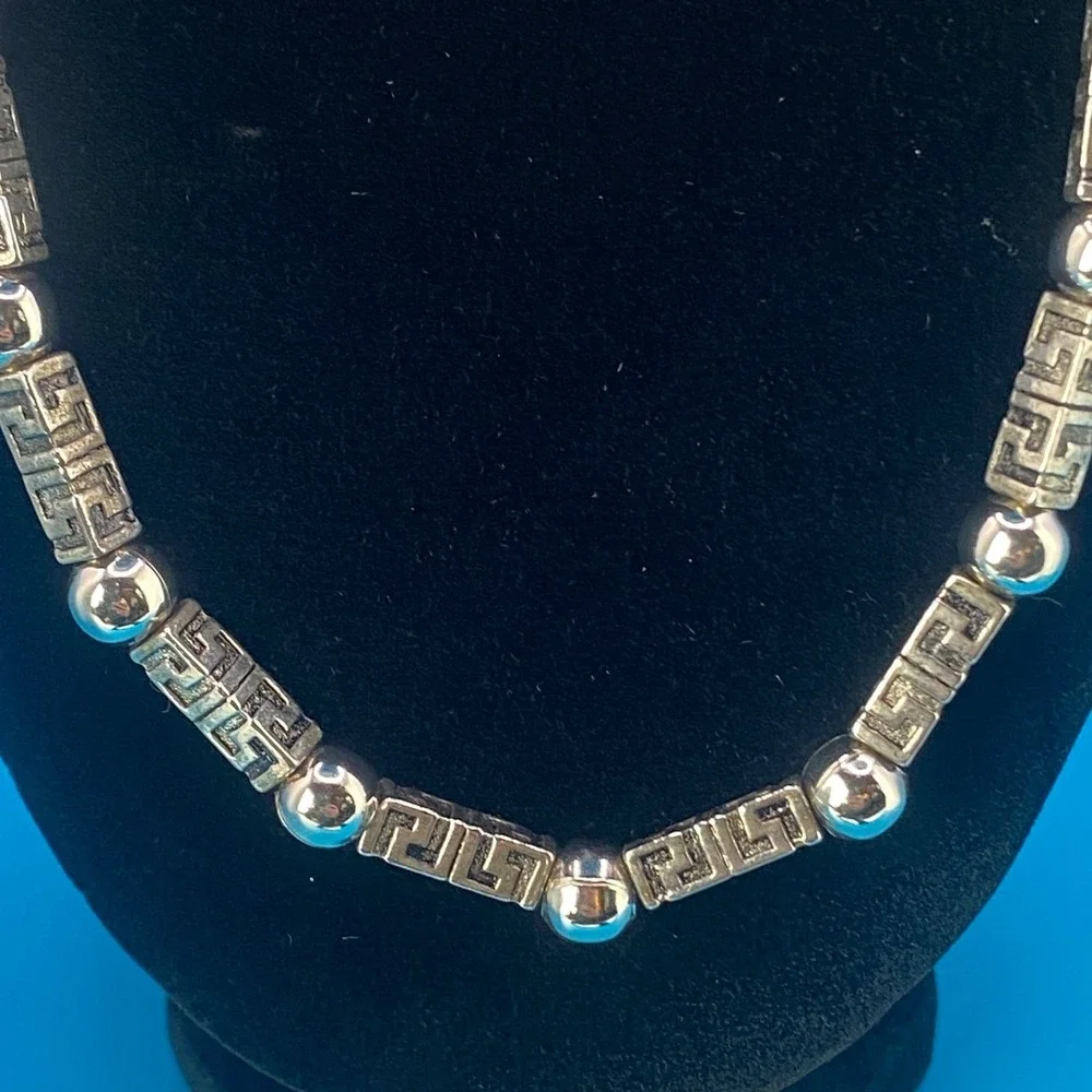 Silver Tone Greek Key Meander Bead Necklace & Large‎ Hoop Earring Set Pre-Owned